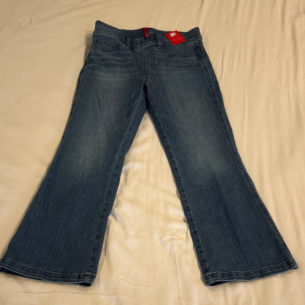 Spanx Denim cropped kick flare Jeans-petite